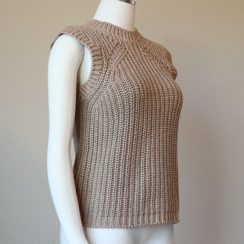 Chloe sleeveless all-cotton knit sweater crew neck - Picture 5 of 10